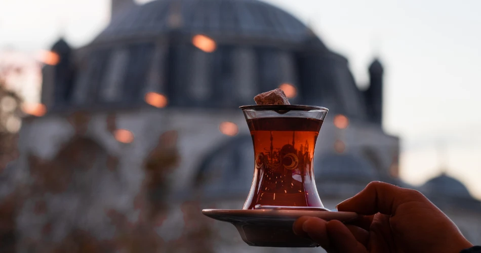 What Makes Kuwaiti Hospitality Unique